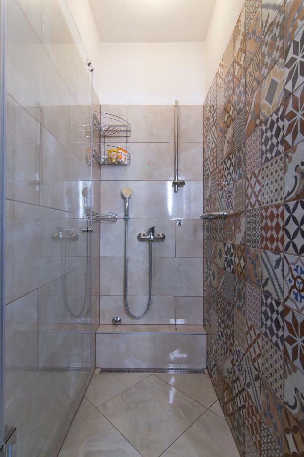 ויסוקו Apartments Vranas מראה חיצוני תמונה