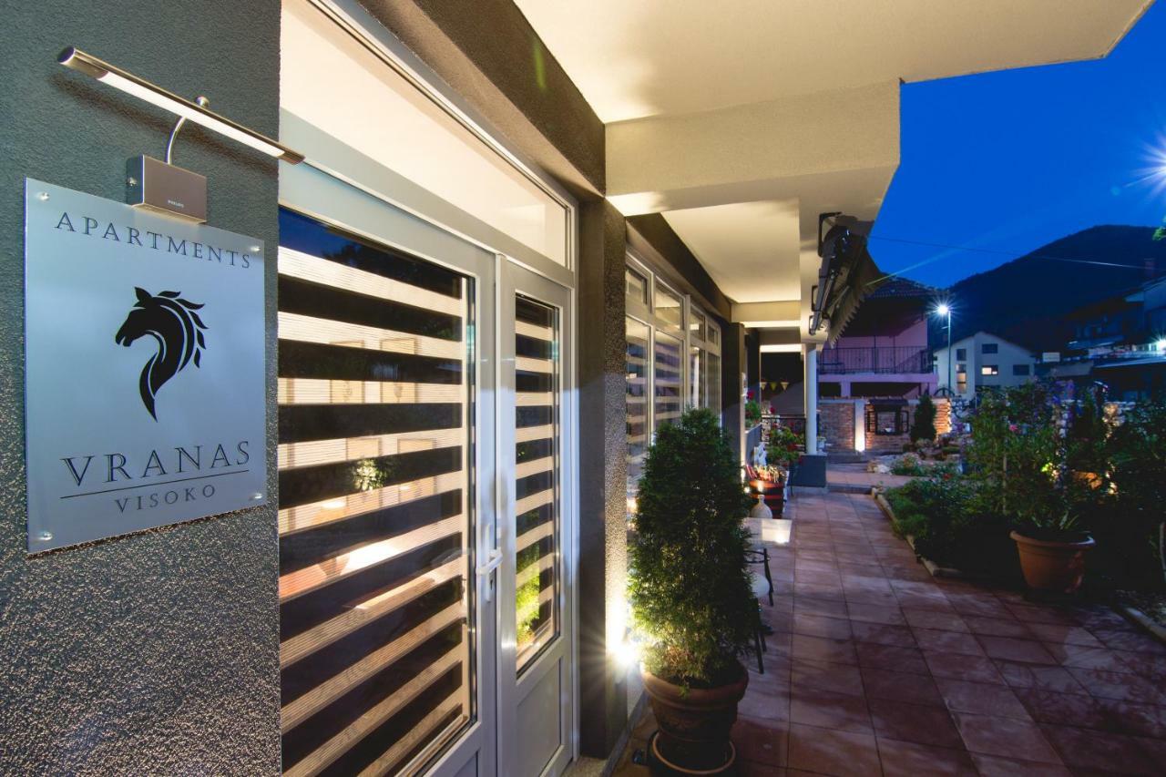 ויסוקו Apartments Vranas מראה חיצוני תמונה